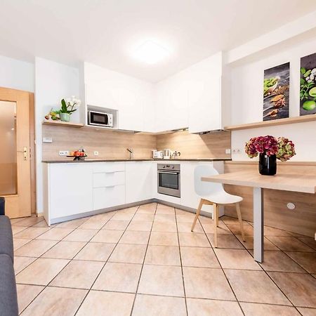 Pixner Apartments Bolzano Luaran gambar