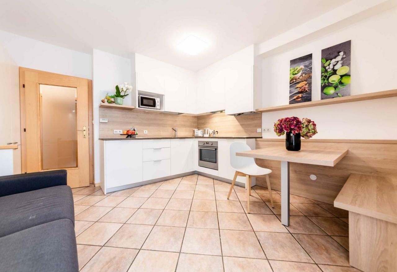 Pixner Apartments Bolzano Luaran gambar