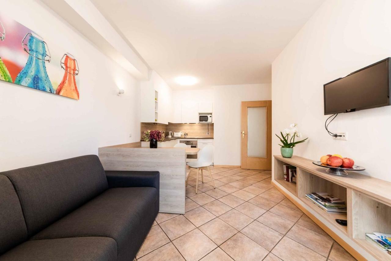 Pixner Apartments Bolzano Luaran gambar